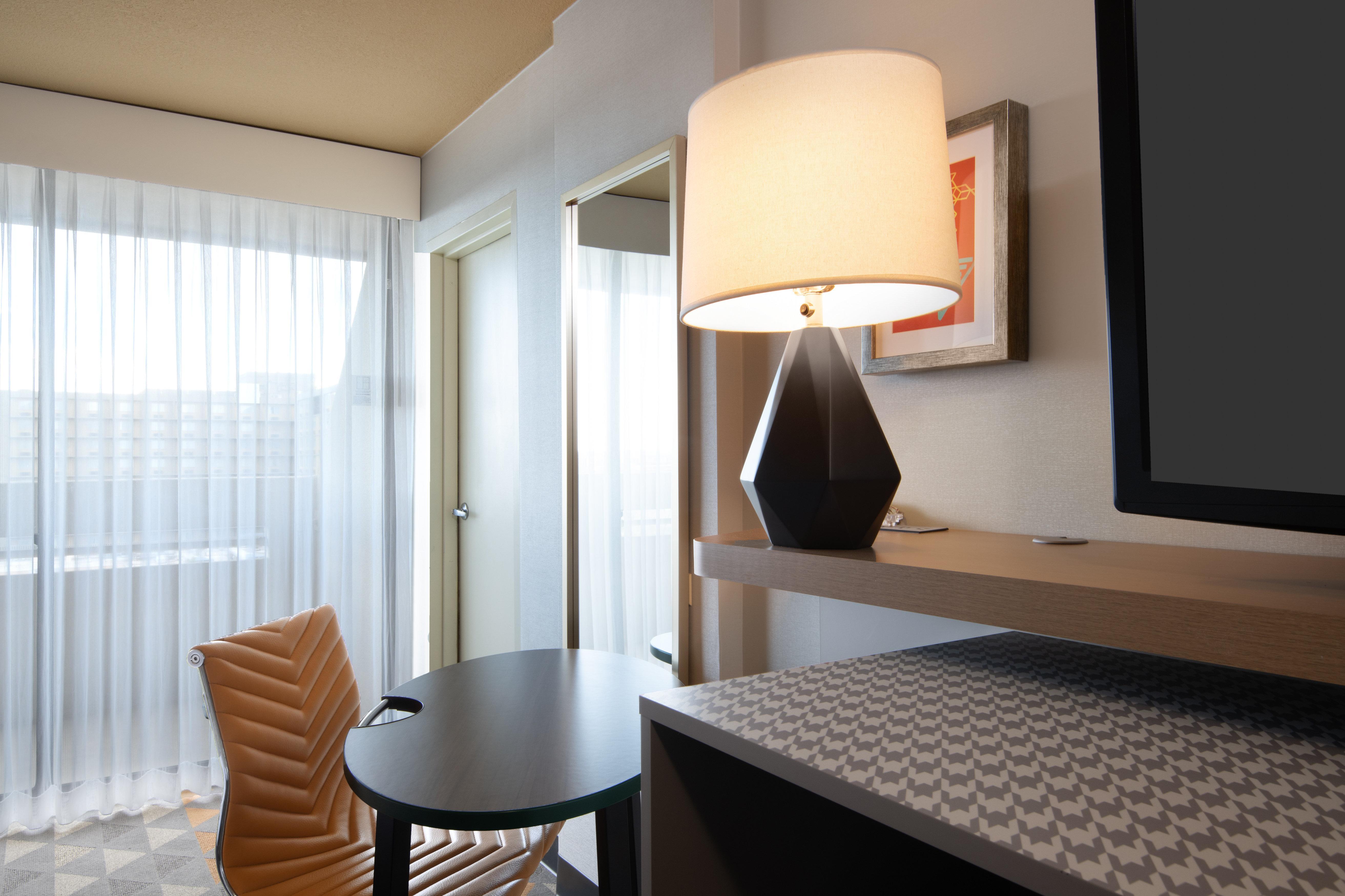 Holiday Inn Denver East By Ihg Exterior foto