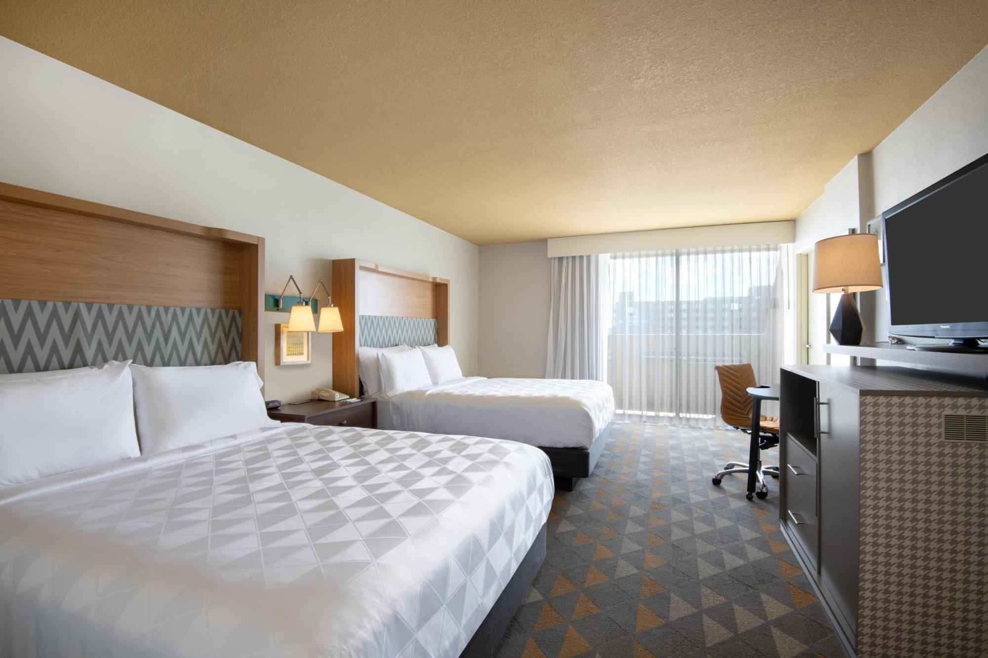 Holiday Inn Denver East By Ihg Exterior foto